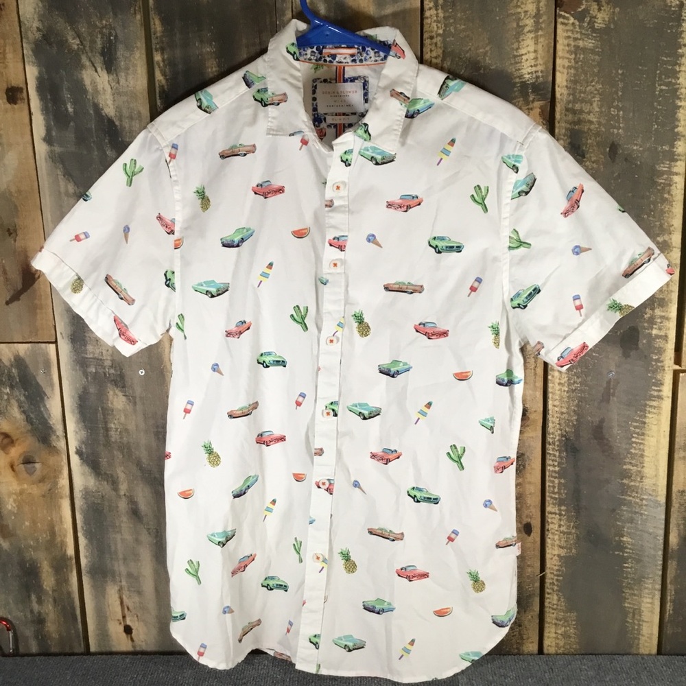 Denim & Flower short sleeve button down casual shirt men’s size medium